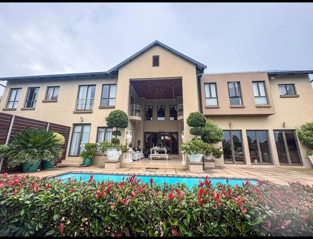 4 BEDROOM HOUSE FOR SALE IN MIDLANDS ESTATE